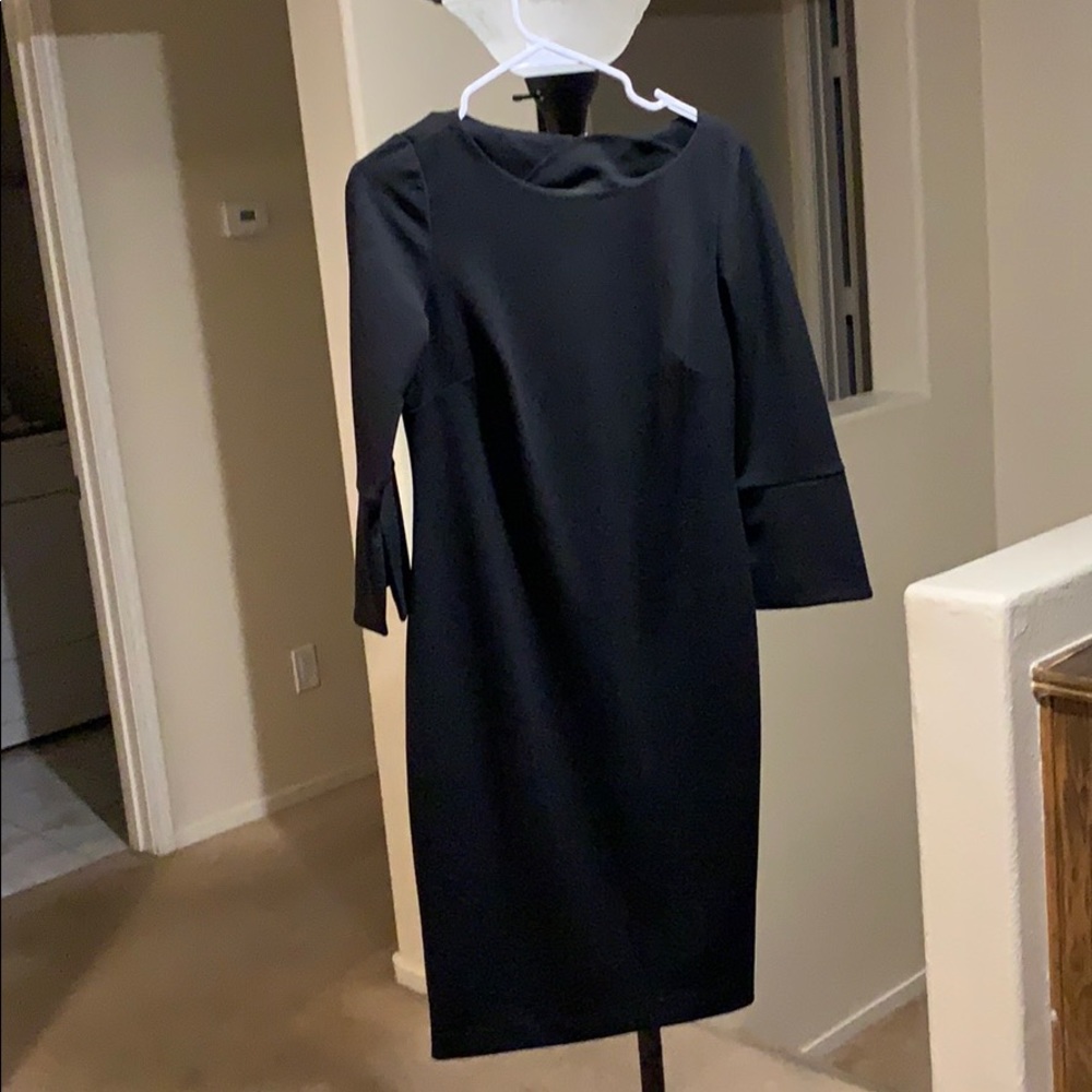 Calvin Klein dress. Great for work. Professional!